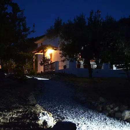 Kalokairi Skopelos Town